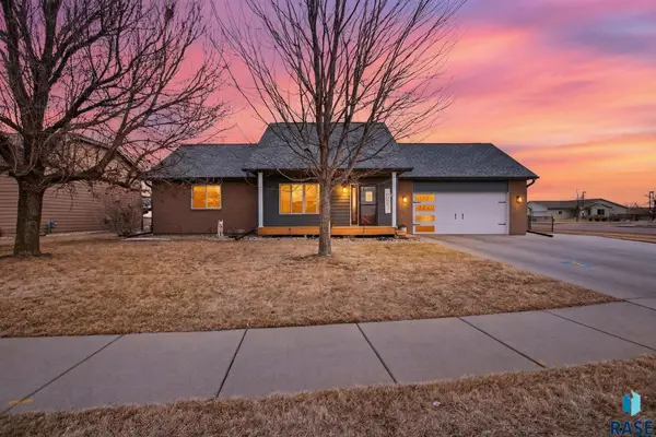 900 N James Ave, Tea, SD 57064