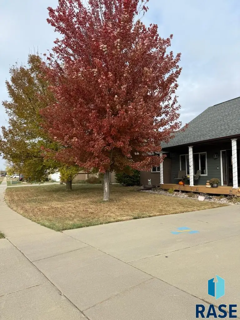 900 N James Ave, Tea, SD 57064 - #3