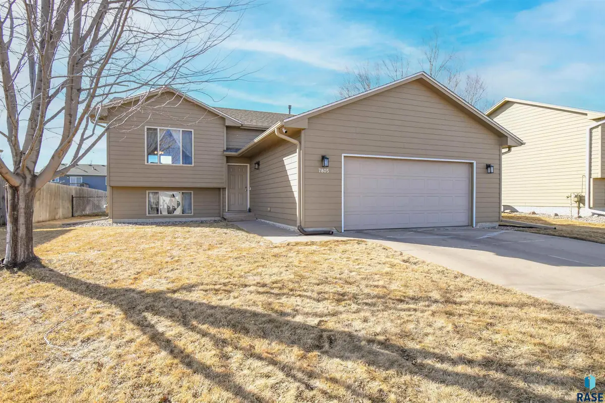 7805 W 44th St, Sioux Falls, SD 57106 - #1