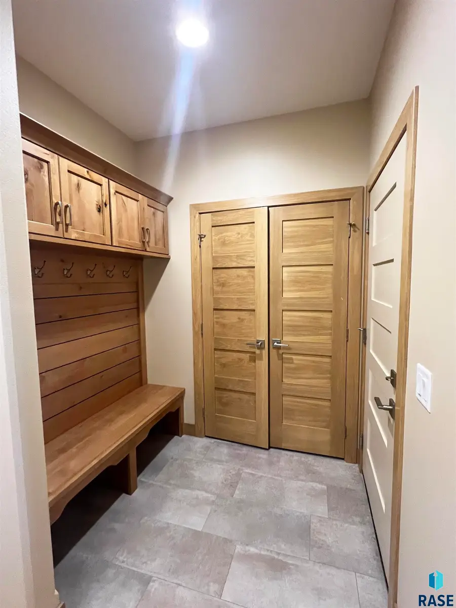 7101 E Copper Stone Cir, Sioux Falls, SD 57110 - #3