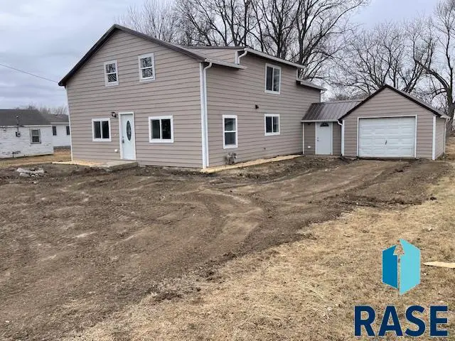 503 S Maple St, Inwood, IA 51240 - #2