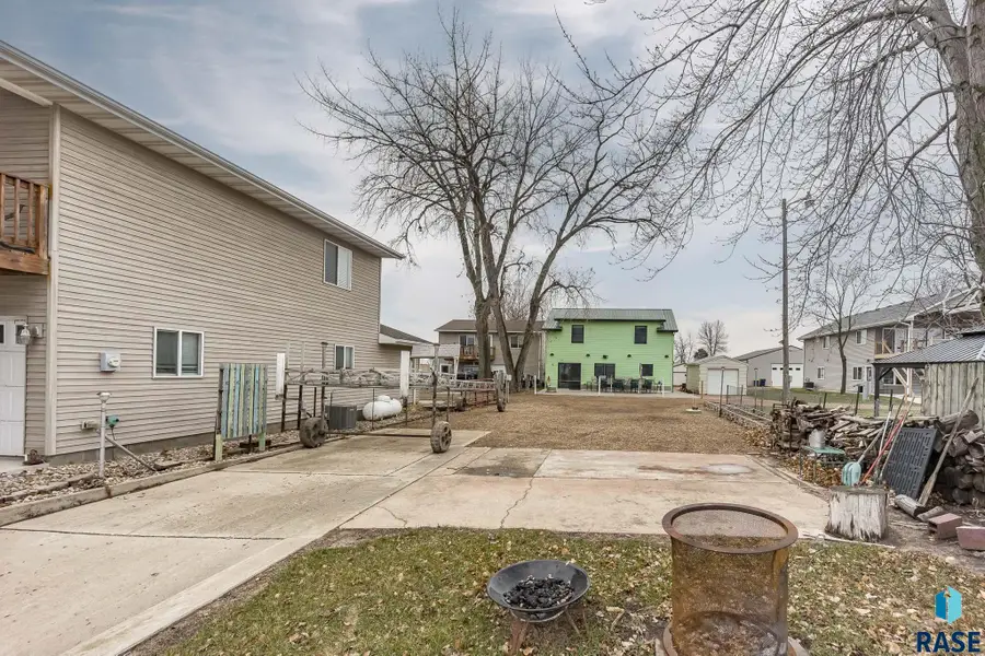 4892 N Spawn Cir, Chester, SD 57016 - #3