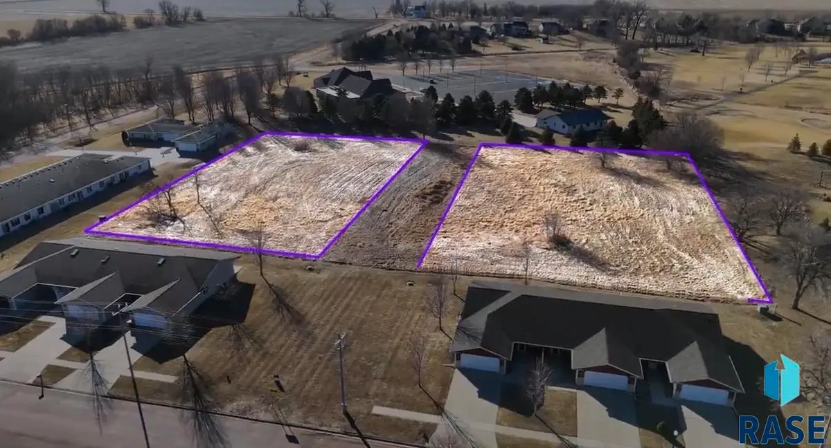 4th St, Beresford, SD 57004 - #1