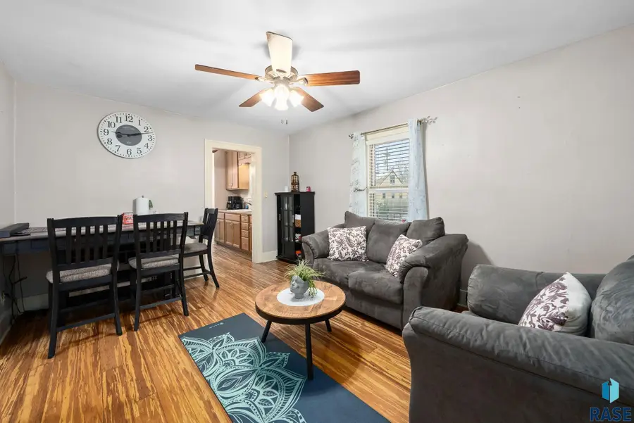405 N Van Eps Ave, Sioux Falls, SD 57103 - #2