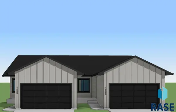 1607 N Tina Dr, Sioux Falls, SD 57110