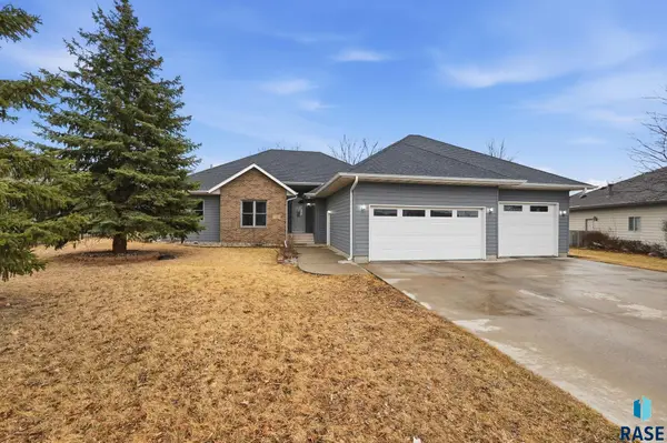 7505 W 15th St, Sioux Falls, SD 57106