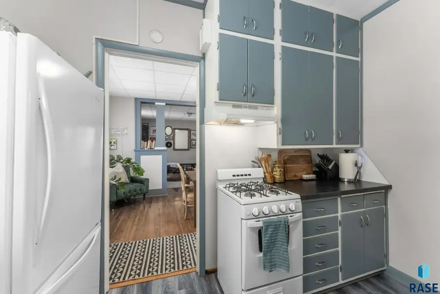 227 N Spring Ave, Sioux Falls, SD 57104 - #3