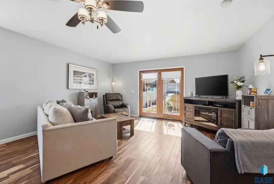 4501 W Panda Dr, Sioux Falls, SD 57106 - #3