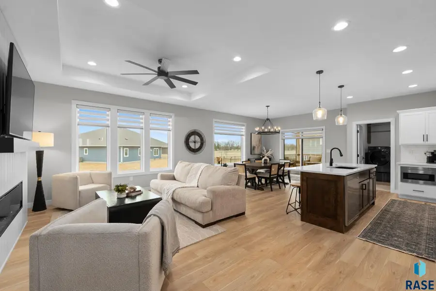 800 S James Ave, Tea, SD 57064 - #3