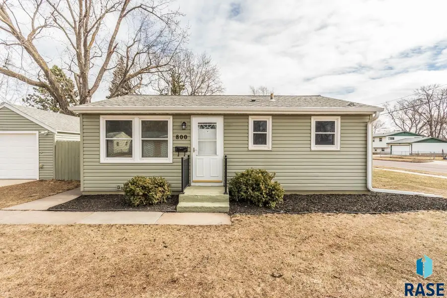800 N Garfield Ave, Sioux Falls, SD 57104 - #3