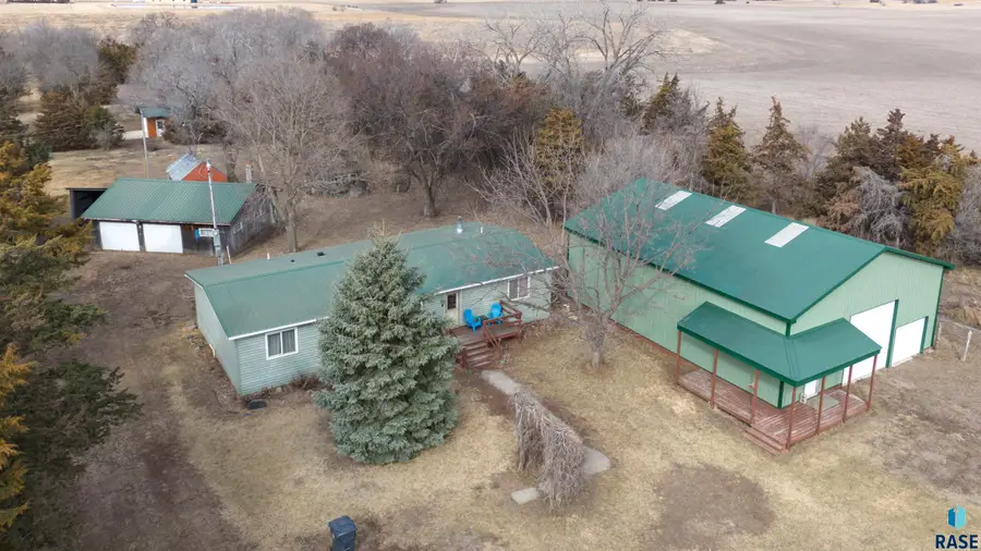 24889 343rd Ave, Chamberlain, SD 57325 - #2