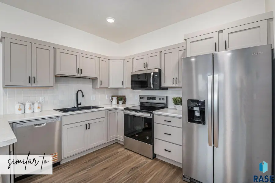 6239 S Alki Pl, Sioux Falls, SD 57108 - #2