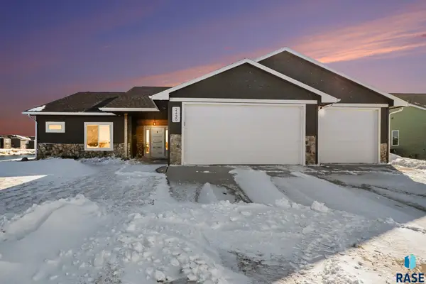 2430 N Main Ave, Tea, SD 57064