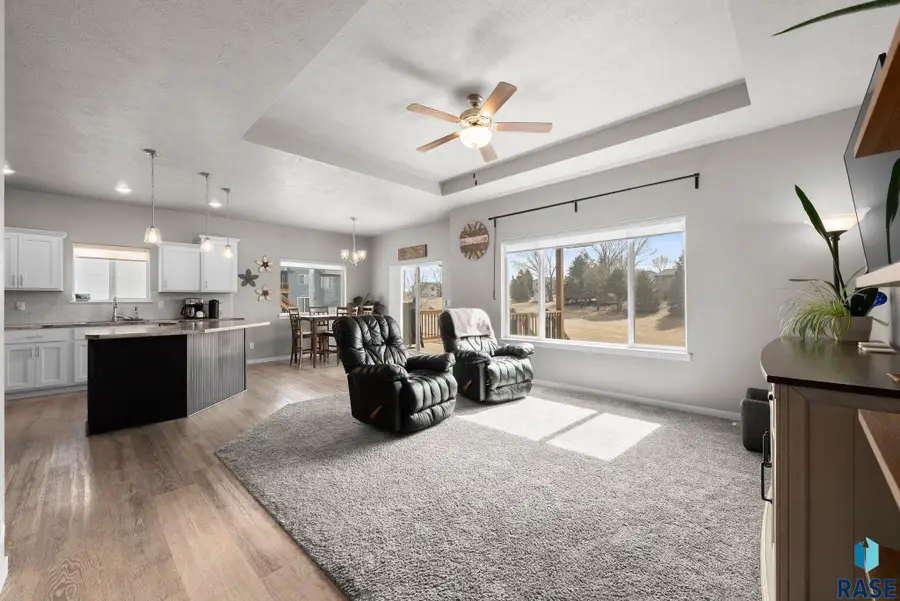 527 David Ave, Baltic, SD 57003 - #2