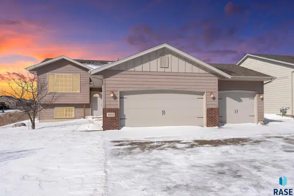 4613 S Grinnell Ave, Sioux Falls, SD 57106