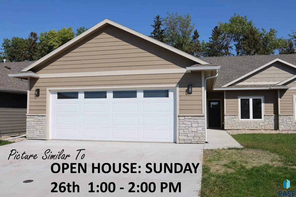 511 Bunyan Dr, Harrisburg, SD 57032 - #1