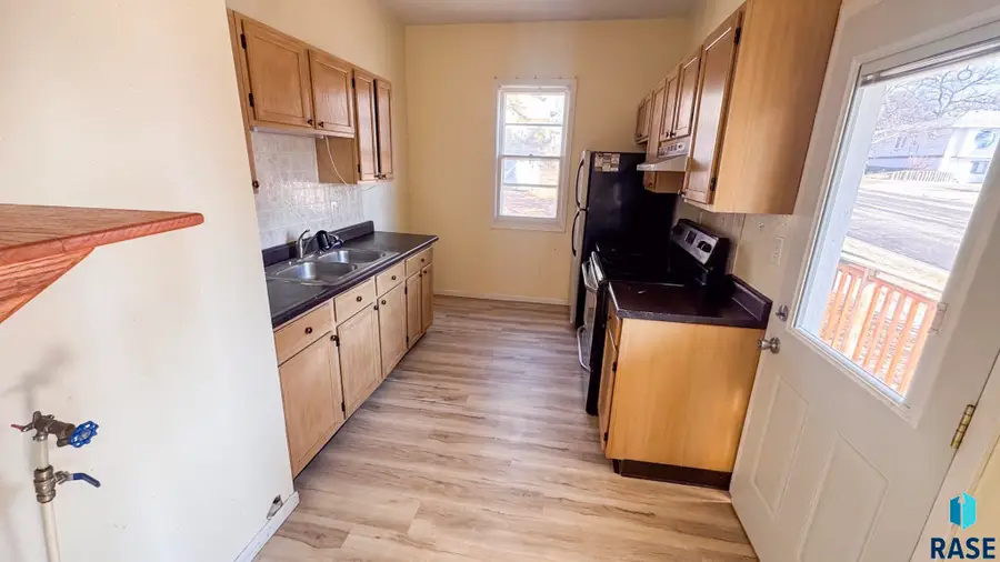 500 W Pleasant Dr, Pierre, SD 57501 - #2