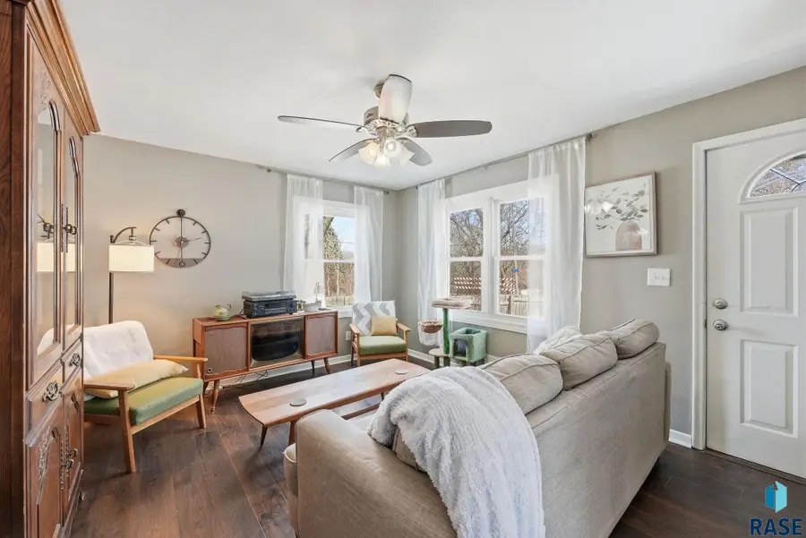 519 N Saint Paul Ave, Sioux Falls, SD 57103 - #3