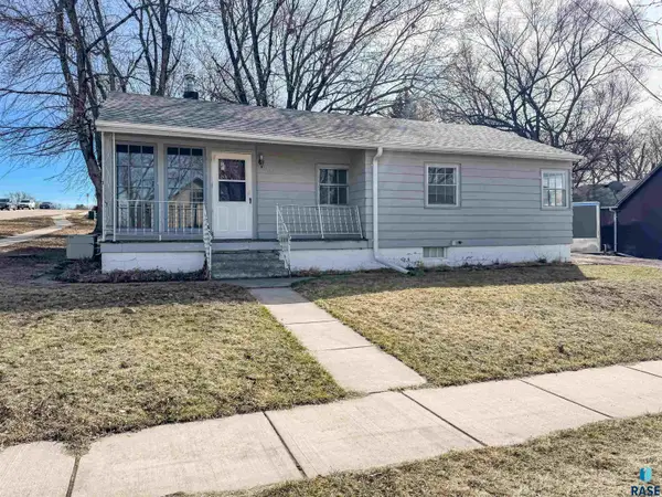 300 S 1st Ave, Brandon, SD 57005