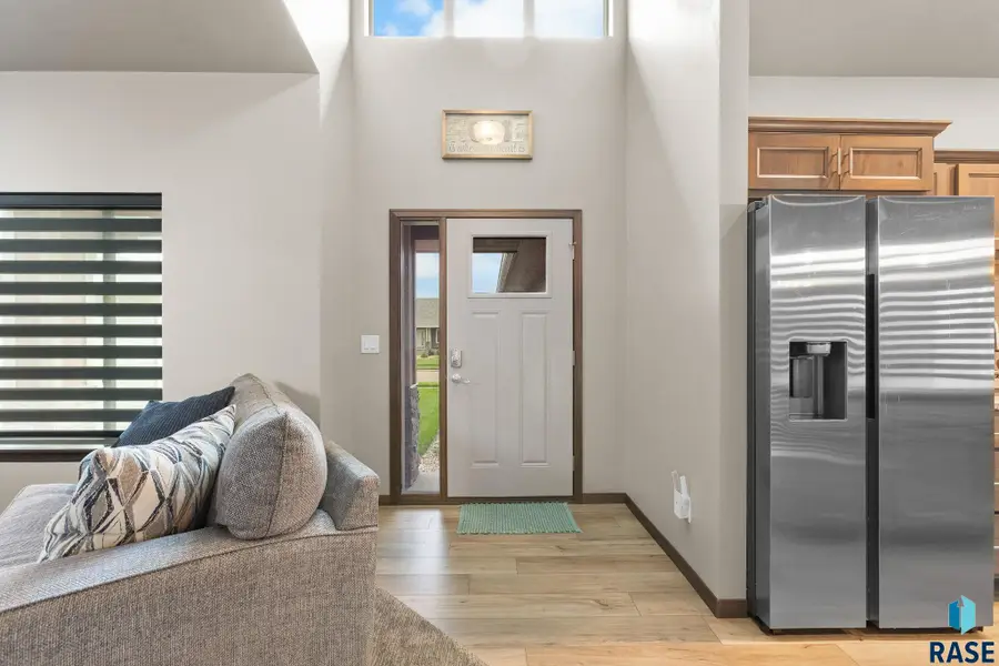 9008 W 23rd St, Sioux Falls, SD 57106 - #2