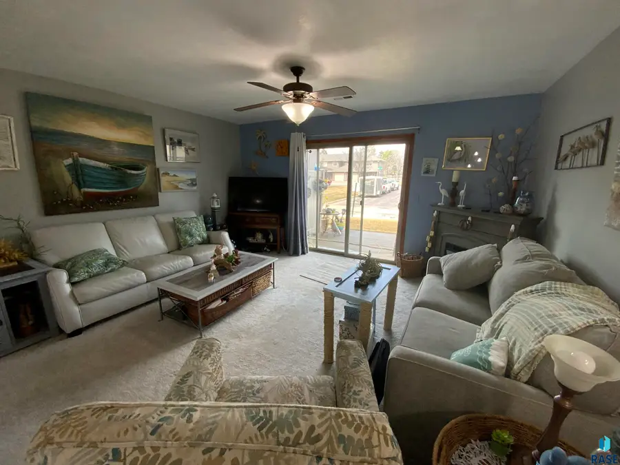 8506 W Lavern Wipf St, Sioux Falls, SD 57106 - #2