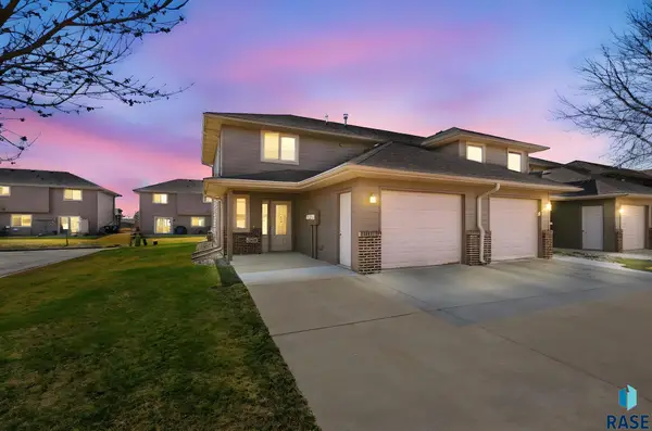 8509 W Grinn Pl #33, Sioux Falls, SD 57106