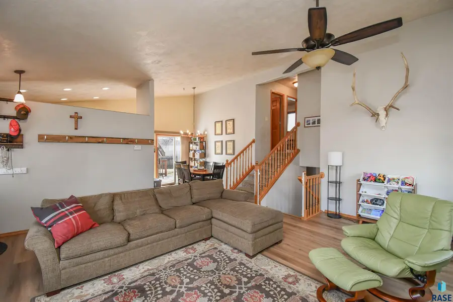 3505 W Trinity Pl, Sioux Falls, SD 57108 - #2