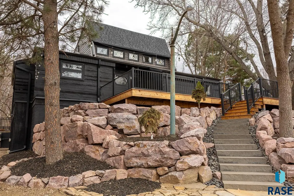 2320 S Southeastern Ave, Sioux Falls, SD 57103 - #1