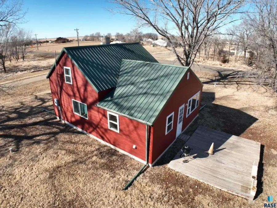 114 3rd St, Ree Heights, SD 57371 - #3
