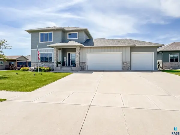 6913 E 37th St, Sioux Falls, SD 57110