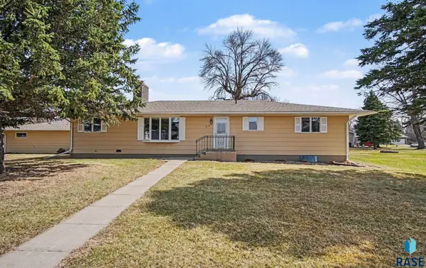 304 S Florence Ave, Colman, SD 57017