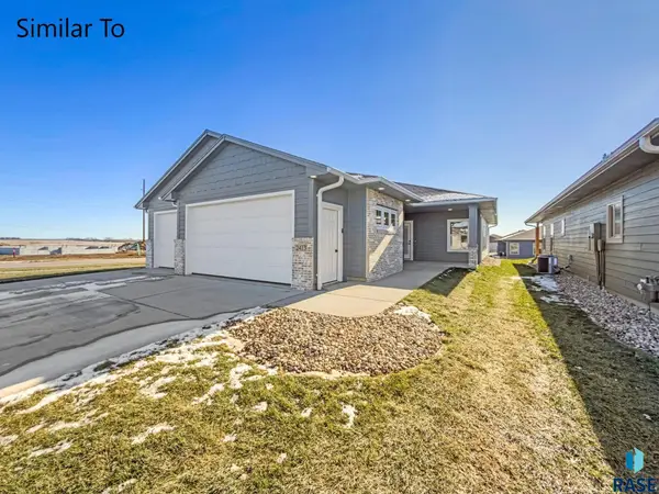 2413 E Brek St, Brandon, SD 57005