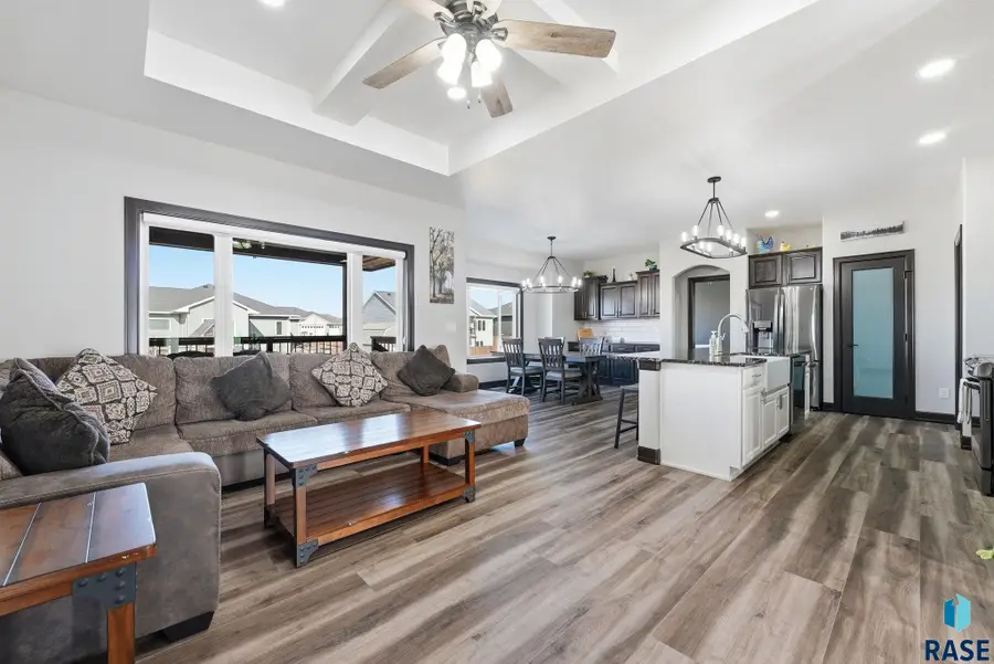 4405 S Sawtooth Trl, Sioux Falls, SD 57110 - #3