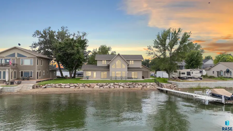 6578 Peninsula Pt, Wentworth, SD 57075 - #2