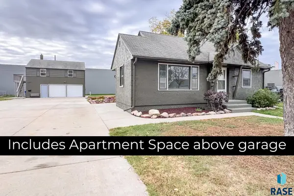 1221 E 12th St, Sioux Falls, SD 57103