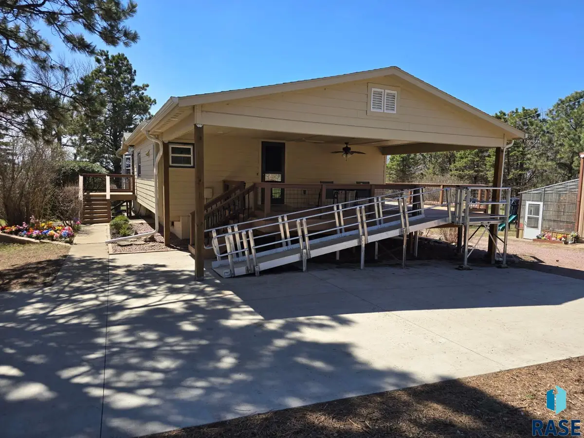 24253 467a Ave, Dell Rapids, SD 57022 - #1