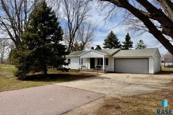 5413 N French Ave, Sioux Falls, SD 57104