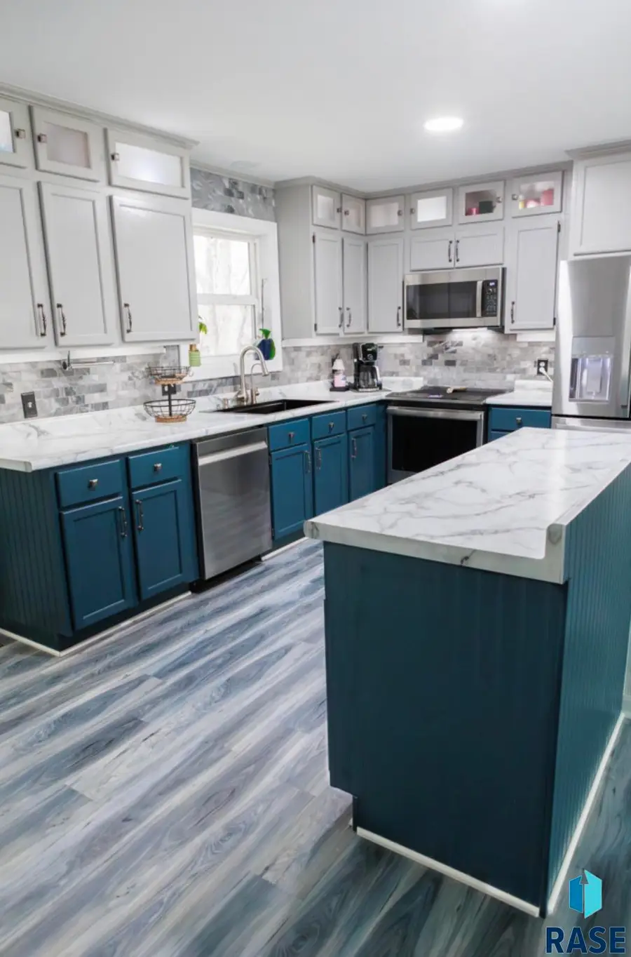 204 W Ponderosa Dr, Brandon, SD 57105 - #3