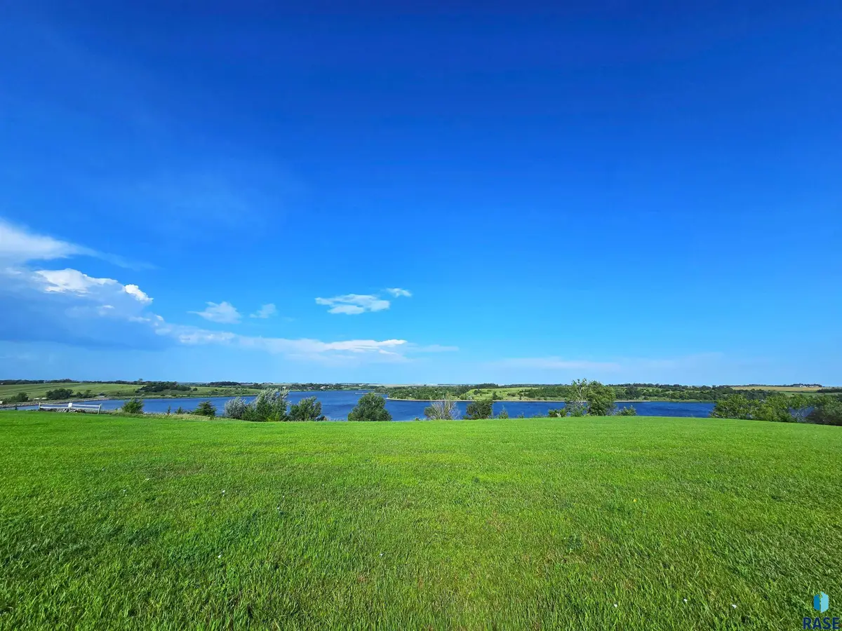 26165 W Sunset Ct W, Canistota, SD 57012 - #1
