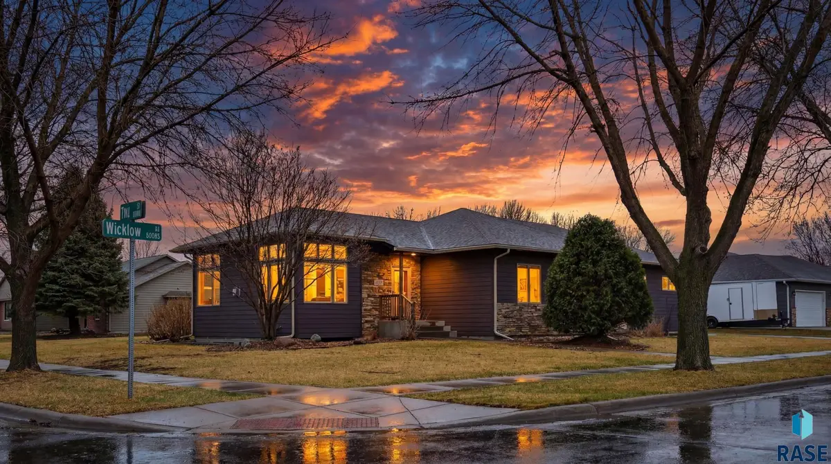 6300 S Wicklow Ave, Sioux Falls, SD 57108 - #1