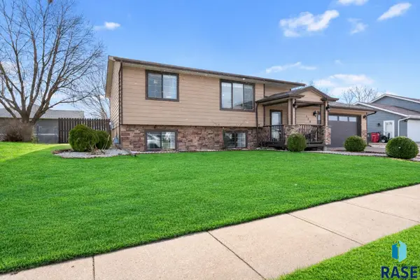 330 N James Ave, Tea, SD 57064