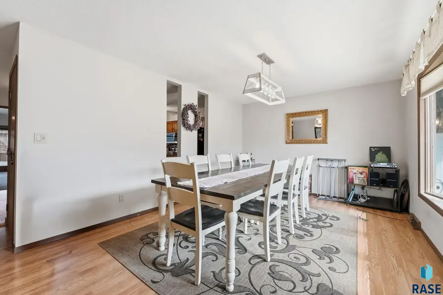 3109 S Steven Dr, Sioux Falls, SD 57106 - #3