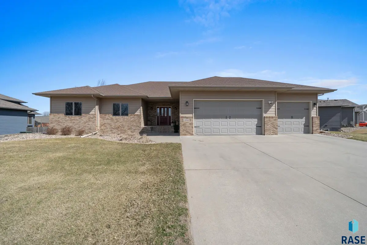 7616 W Stanford Dr, Sioux Falls, SD 57106 - #1