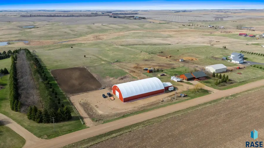 45139 Hawk Dr, Montrose, SD 57048 - #3