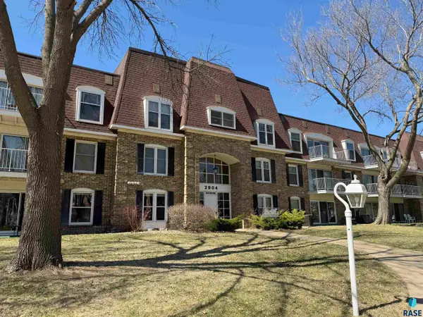 2904 W 33rd St #225, Sioux Falls, SD 57205