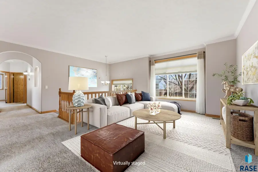 3400 S Alpine Ave, Sioux Falls, SD 57110 - #2