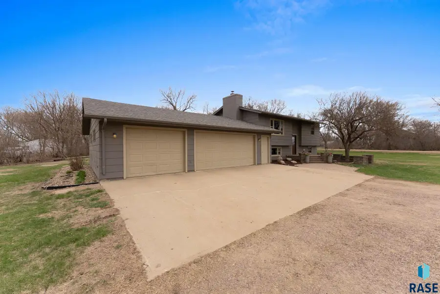 47996 280th St, Canton, SD 57013 - #3