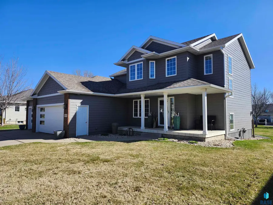 6404 S Audie Dr, Sioux Falls, SD 57108 - #2