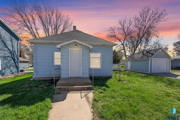 130 N Poplar Ave, Tea, SD 57064