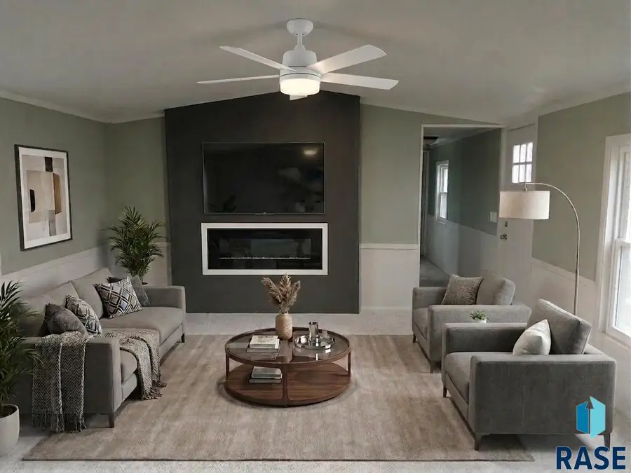 1001 S Harrison St, Lennox, SD 57039 - #2